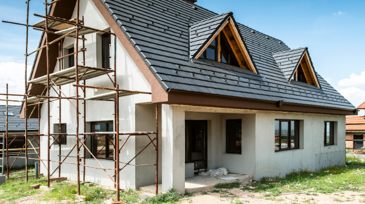 Neubau oder Sanierung - Was macht mehr Sinn?